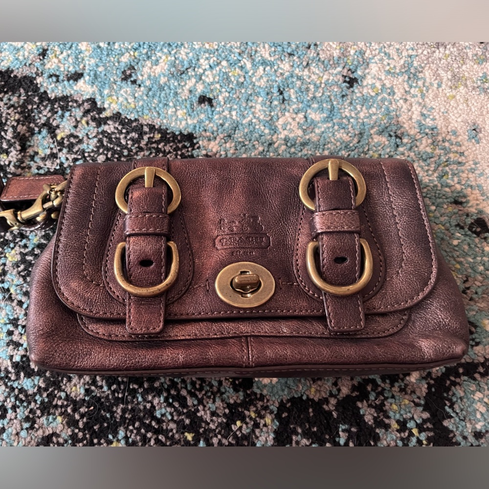 Used Coach leather wristlet